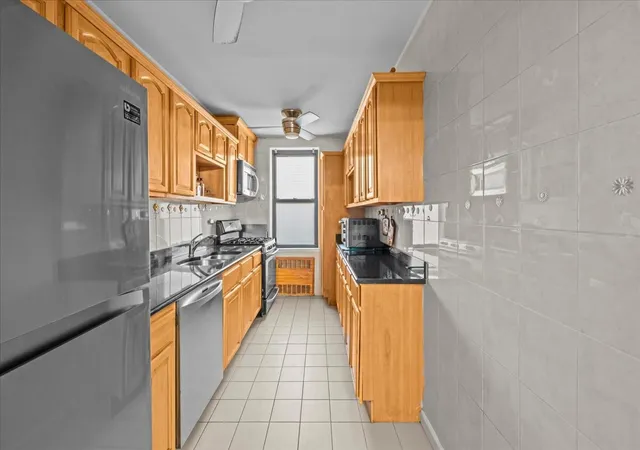 Photo 3 of Condo for sale at 2270 Plumb 1st St #1B, New York City, NY 11229 | MLS# RLS20118232 | Listing updated on 2026-09-30
