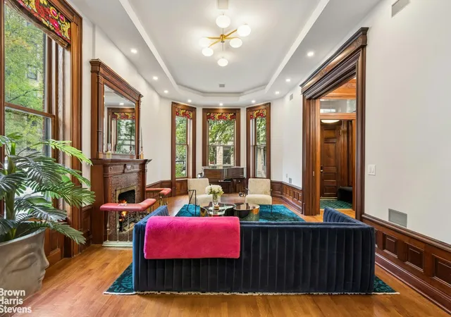 Photo 4 of Single family home for sale at 393 Convent Ave, New York City, NY 10031 | MLS# RLS20118247 | Listing updated on 2026-10-07
