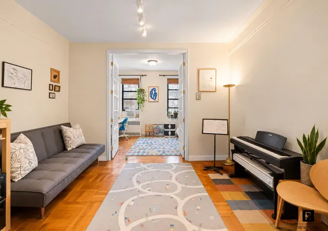 Listing Photo 4 - Condo for sale in building located at 47-20 42nd St, New York City, NY 11104 - Unit #3-A