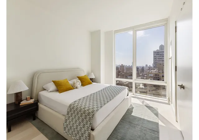 Photo 4 of Sale Pending at 501 3rd Avenue #32A, New York, NY 10016 | MLS# RLS20118346 | Listing updated on 2026-10-07