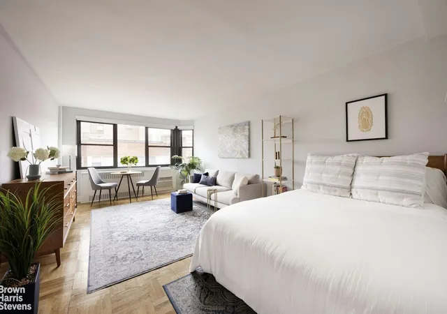 Photo 3 of House for sale at 233 E 69th Street #17M, New York, NY 10021 | MLS# RLS20118380 | Listing updated on 2026-10-07