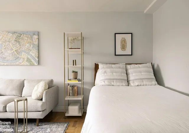 Photo 4 of House for sale at 233 E 69th Street #17M, New York, NY 10021 | MLS# RLS20118380 | Listing updated on 2026-10-07