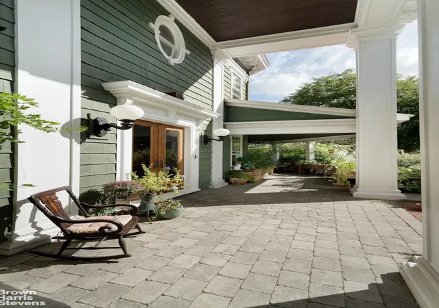 Photo 2 of Single family home for sale at 85 Westminster Rd, New York City, NY 11218 | MLS# RLS20118494 | Listing updated on 2026-10-01