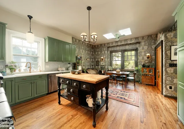 Photo 4 of Single family home for sale at 85 Westminster Rd, New York City, NY 11218 | MLS# RLS20118494 | Listing updated on 2026-10-01