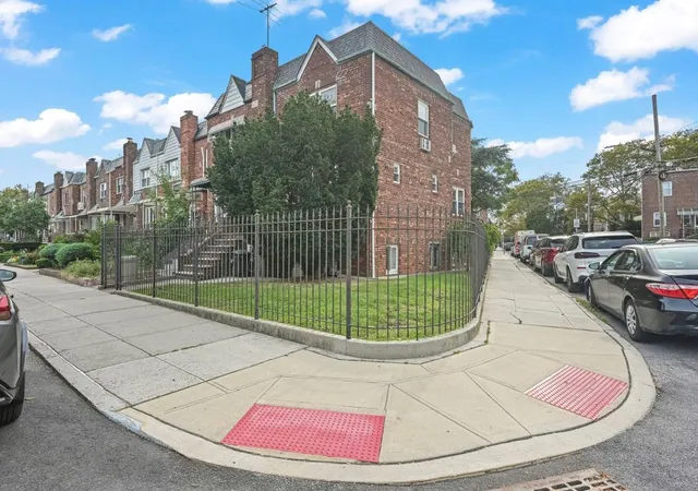 Photo 1 of Single family home for sale at 2136 E 28th Street, New York City, NY 11229 | MLS# RLS20118501 | Listing updated on 2026-10-02