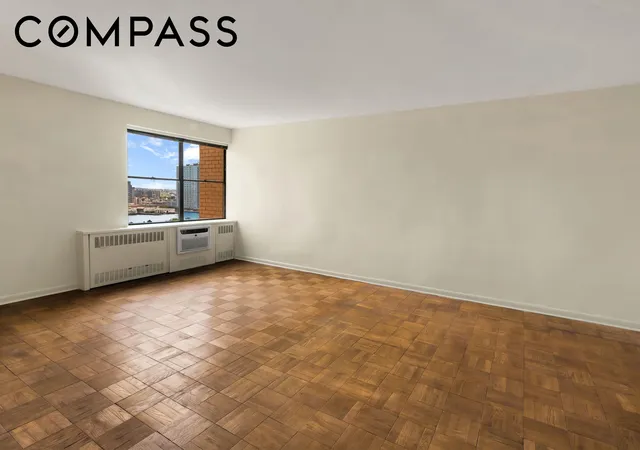 Photo 3 of House for sale at 25 Sutton Pl S #19I, New York City, NY 10022 | MLS# RLS20118640 | Listing updated on 2026-10-06