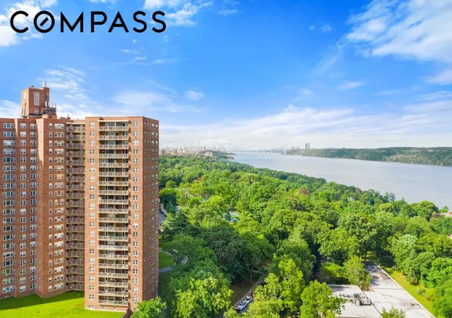 Photo 3 of Condo for sale at 5900 Arlington Ave #22N, Bronx, NY 10471 | MLS# RLS20118983 | Listing updated on 2026-10-02