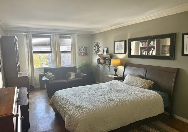 Photo 4 of House for sale at 135 Ocean Pkwy #8R, Brooklyn, NY 11218 | MLS# RLS20119157 | Listing updated on 2026-10-06