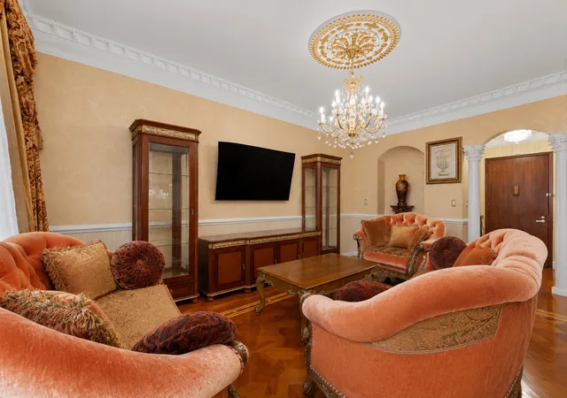 Photo 3 of House for sale at 55 Oceana Dr E #3C, New York City, NY 11235 | MLS# RLS20119450 | Listing updated on 2026-10-06