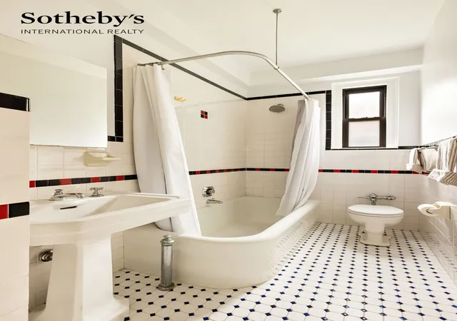Photo 4 of House for sale at 314 W 77th Street #4B, New York City, NY 10024 | MLS# RLS20119516 | Listing updated on 2026-10-11