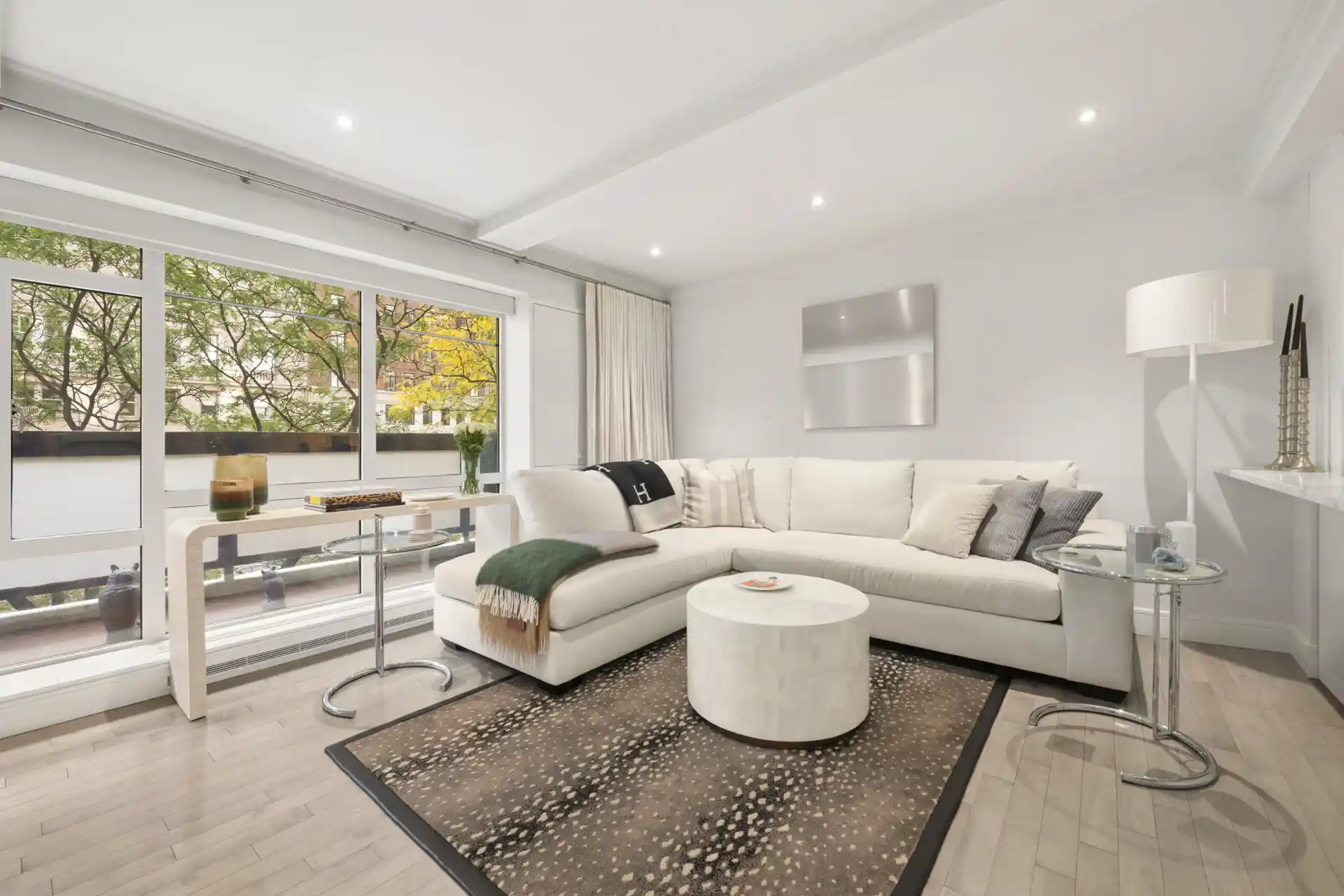Photo 1 of Condo for sale at 750 Park Ave #4B, New York City, NY 10021 | MLS# RLS20119578 | Listing updated on 2026-10-27