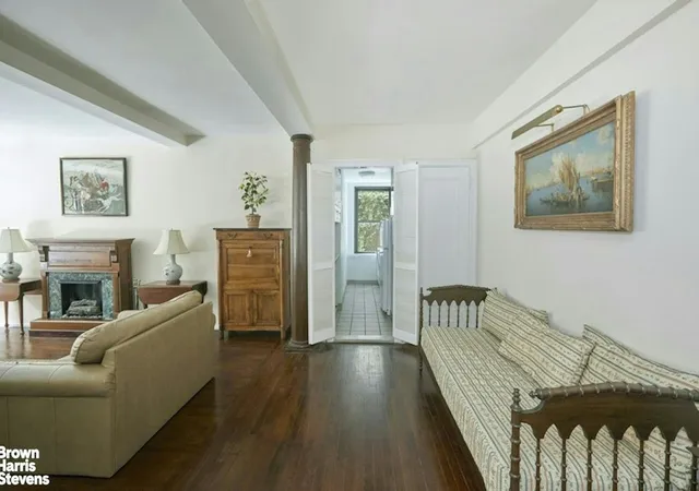 Photo 4 of House for sale at 210 E 73rd Street #1E, New York, NY 10021 | MLS# RLS20119667 | Listing updated on 2026-10-07
