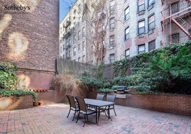 Photo 3 of Sale Pending at 161 E 90th Street #6A, New York, NY 10128 | MLS# RLS20119800 | Listing updated on 2026-10-07