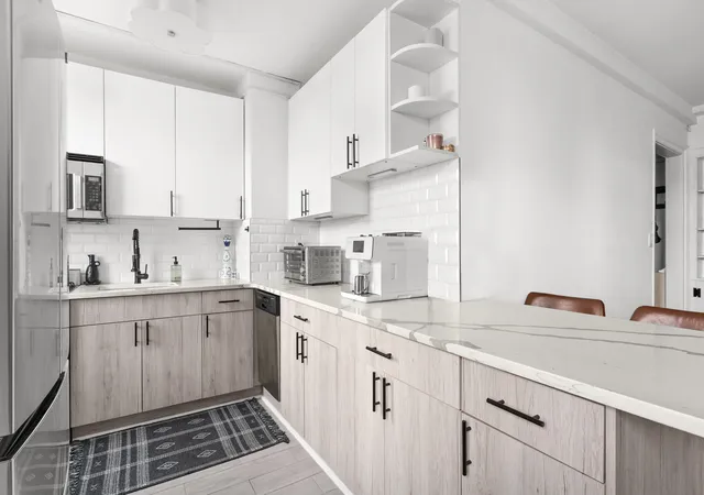 Condo for sale at 68-10 108th Street #6G, Forest Hills, NY 11375 | MLS# RLS20119820