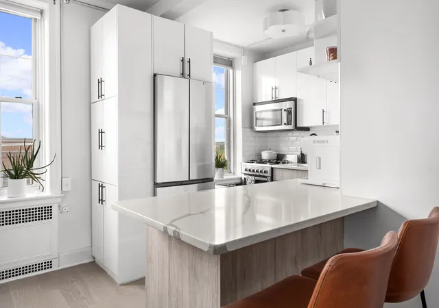 Photo 2 of House for sale at 68-10 108th Street #6G, Forest Hills, NY 11375 | MLS# RLS20119820 | Listing updated on 2026-10-07