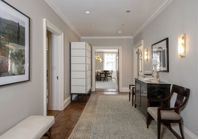 Listing Photo 1 - Condo for sale in building located at 1220 Park Ave, New York City, NY 10128 - Unit #5B