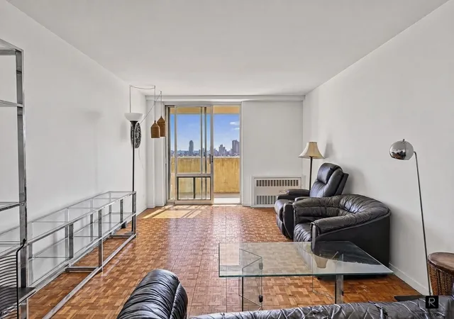 Listing Photo 1 - Condo for sale in building located at 100 W 94Th St, New York City, NY 10025 - Unit #26-N