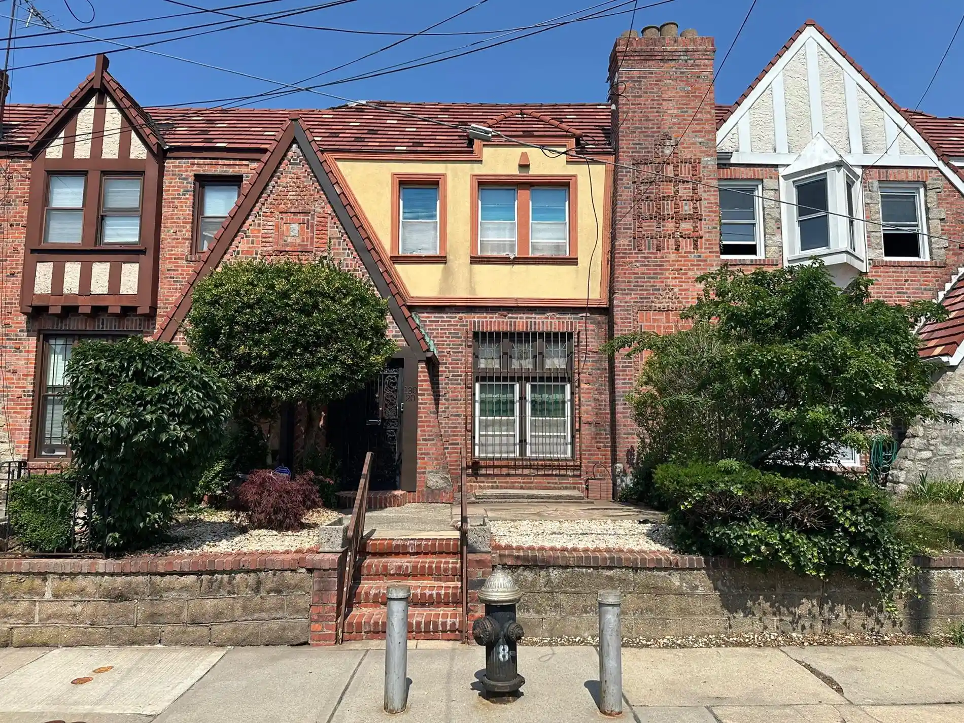 Photo 1 of Single family home for sale at 130 20 227th Street, New York City, NY 11413 | MLS# RLS20123015 | Listing updated on 2026-10-29