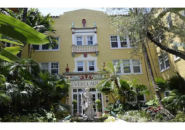 Condo for sale at 536 14Th St #107, Miami Beach, FL 33139 | MLS# A11565766 | Listing updated on 2025-04-02
