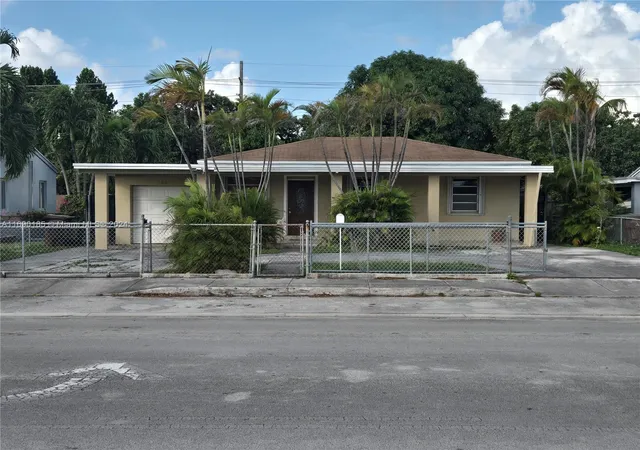 1st image of 961 E 32nd St, Hialeah, FL 33013 | MLS# A11690185