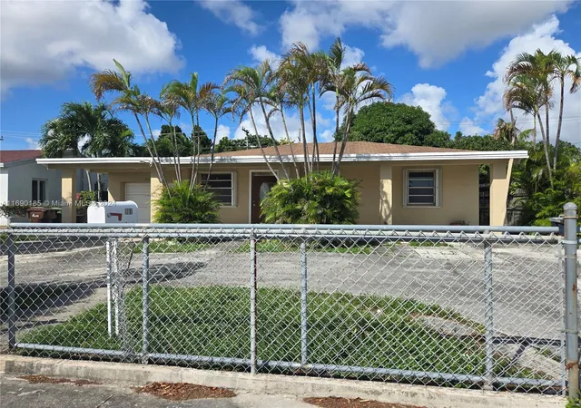 3rd image of 961 E 32Nd St, Hialeah, FL 33013 | MLS# A11690185