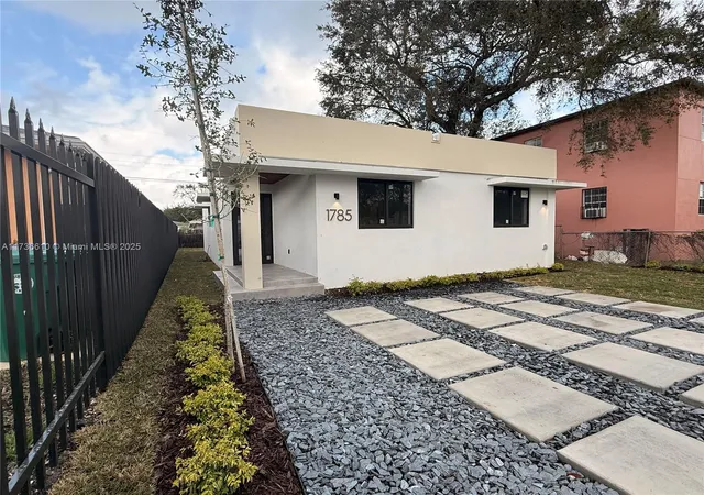 3rd image of (Undisclosed), Miami, FL 33142 | MLS# A11736610