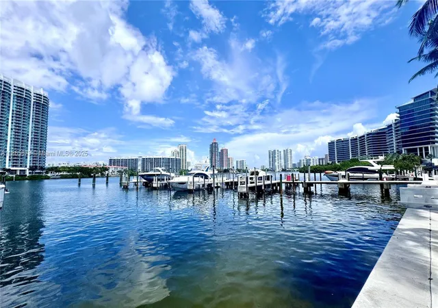 15th image of 4041 Island Estate, Aventura, FL 33160 | MLS# A11865873