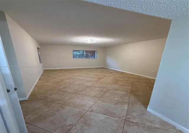 2nd image of 900 Sw 142Nd Ave #101L, Pembroke Pines, FL 33027 | MLS# A11886545