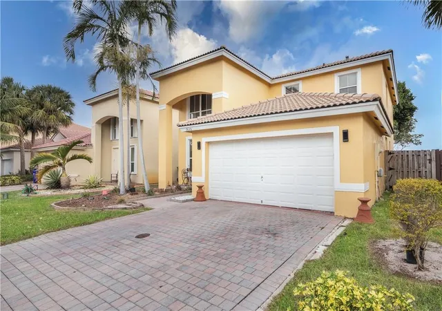 2nd image of 7635 19th Ct, Pembroke Pines, FL 33024 | MLS# F10326942