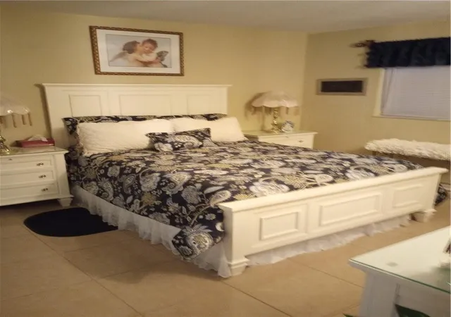 Homes for sale in Lauderdale Lakes, FL | 5131 W Oakland Park Blvd #107, Lauderdale Lakes, FL 33313 | MLS# F10343608