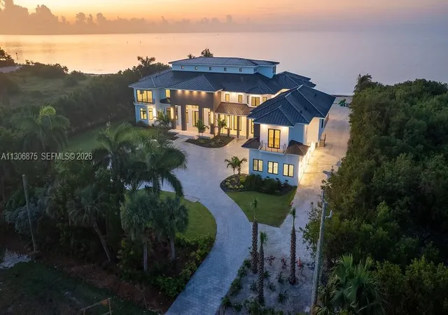 Single family home for sale at 2405 Coco Plum Dr, Marathon, FL 33050 | MLS# A11306875 | Listing updated on 2026-04-03