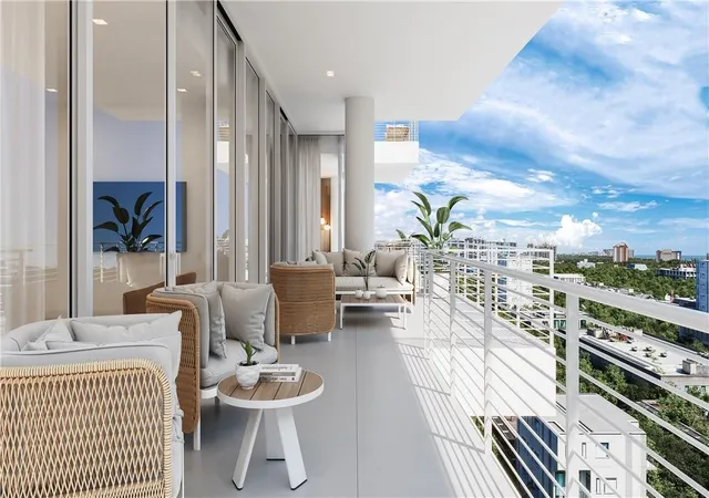 4th image of 527 Orton Ave #402B, Fort Lauderdale, FL 33304 | MLS# F10369257