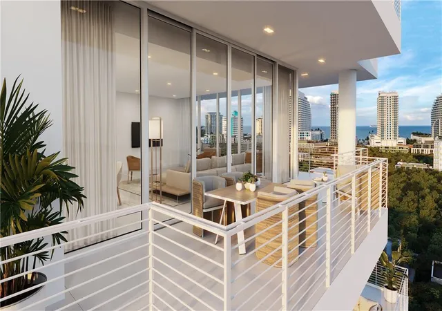 5th image of 527 Orton Ave #402B, Fort Lauderdale, FL 33304 | MLS# F10369257