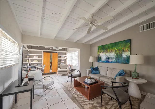 3rd image of 2018 Fletcher St, Hollywood, FL 33020 | MLS# A11380195
