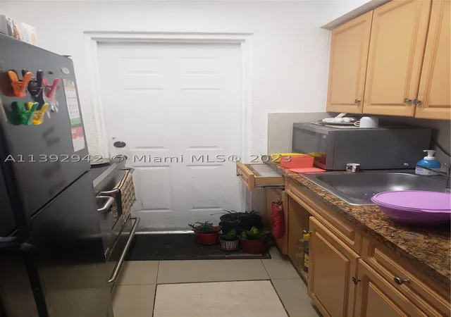Homes for sale in Miami, FL | 2865 Nw 22nd Ave, Miami, FL 33142 | MLS# A11392942