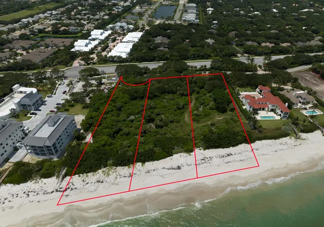 Homes for sale in Indian River Shores, FL | 211 S Blue Wave Ln, Indian River Shores, FL 32963 | MLS# R10908178