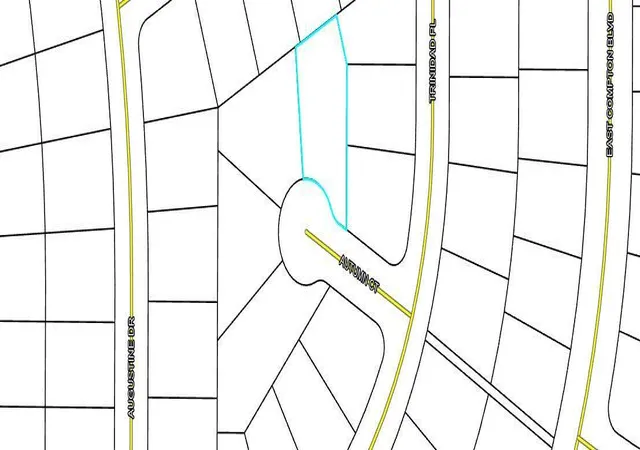 2nd image of Lot 9 Autumn Ct, Malone, FL 32445 | MLS# R10908700