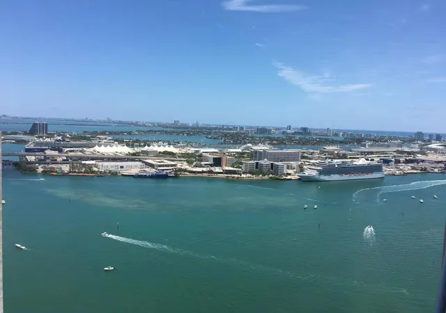 Homes for sale in Miami, FL | 335 S Biscayne Blvd #4004, Miami, FL 33131 | MLS# F10417569