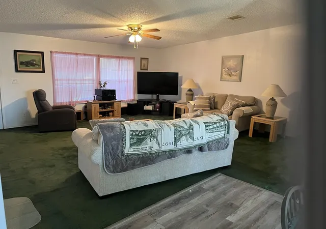 9th image of 6325 Se Colonial Dr, Stuart, FL 34997 | MLS# R10950724