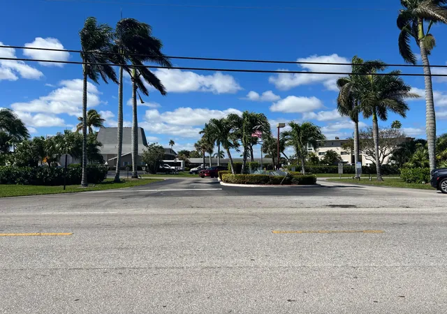 1st image of 2682 S Garden Dr #103, Lake Worth, FL 33461 | MLS# R10960925