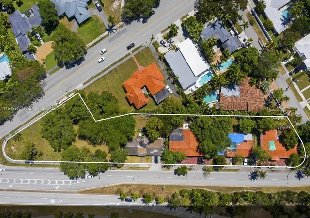 1st image of 2900 S Miami Ave, Miami, FL 33129 | MLS# A11548917