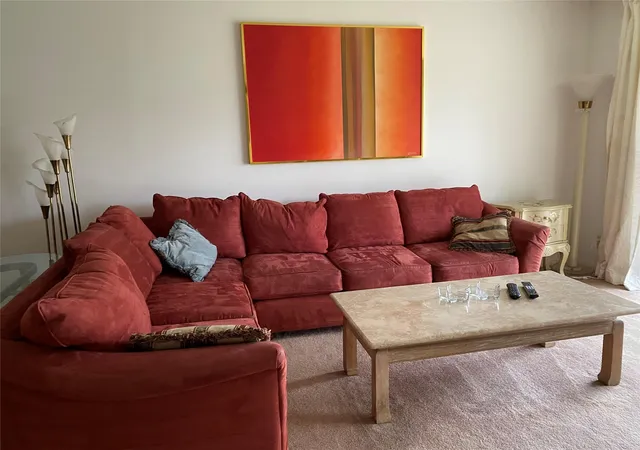 1st image of 811 S Hollybrook Dr #203, Pembroke Pines, FL 33025 | MLS# F10432795