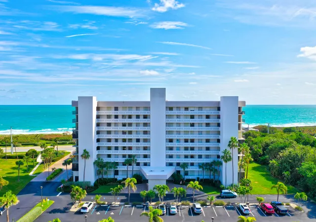Homes for sale in Hutchinson Island, FL | 5055 N Hwy A1a #605, Hutchinson Island, FL 34949 | MLS# R10977790
