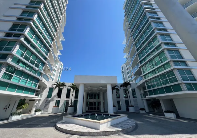 2nd image of 3131 Ne 188th St #1-609, Aventura, FL 33180 | MLS# A11618463