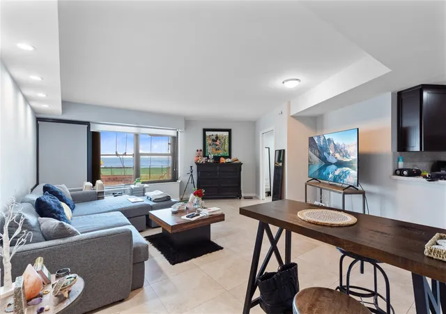 Homes for sale in Fort Lauderdale, FL | 3800 Galt Ocean Dr #202, Fort Lauderdale, FL 33308 | MLS# F10450574