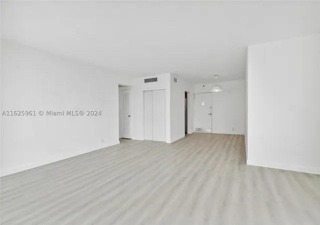 Homes for sale in Miami Beach, FL | 1200 West Ave #515, Miami Beach, FL 33139 | MLS# A11625961