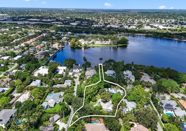 1st image of 920 Hibiscus Ln, Delray Beach, FL 33444 | MLS# R11015088