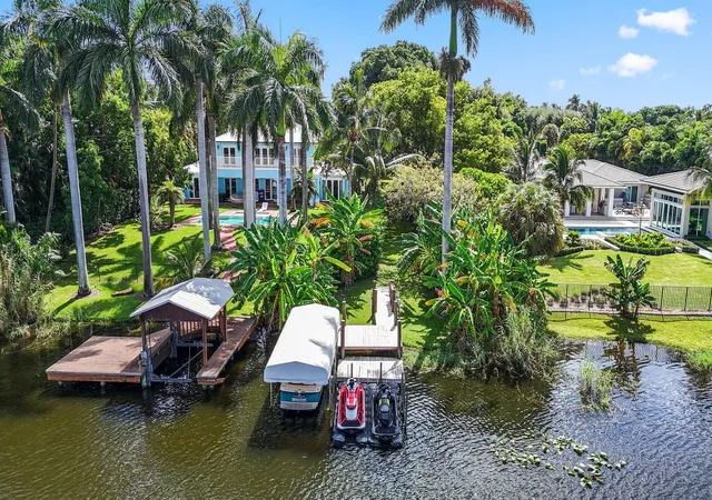 3rd image of 920 Hibiscus Ln, Delray Beach, FL 33444 | MLS# R11015088
