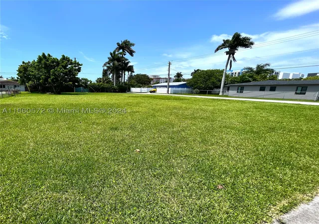 Photo 1 of Land for sale at 212 Ne 1st St, Dania, FL 33004 | MLS# A11660572 | Listing updated on 2026-05-04
