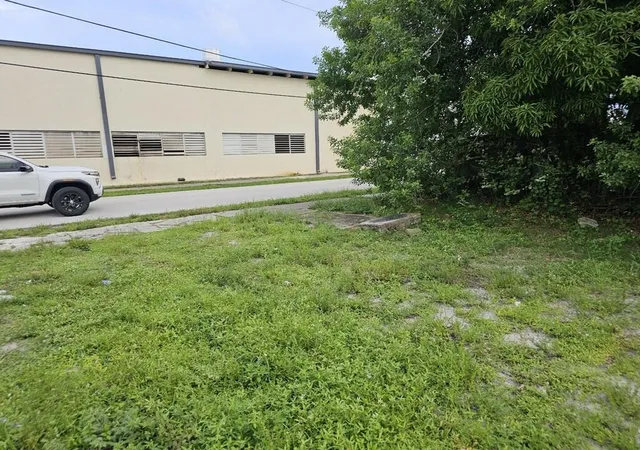 5th image of 265 Nw 1St Ave, Deerfield Beach, FL 33441 | MLS# F10462040